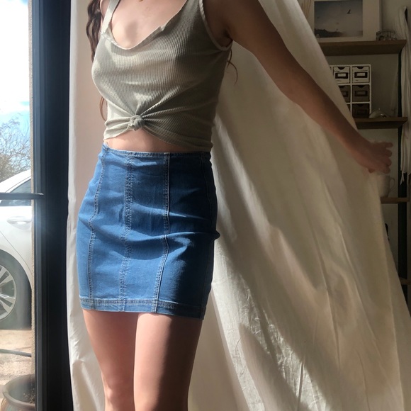 Pac Sun denim skirt. Never worn! - Picture 1 of 4